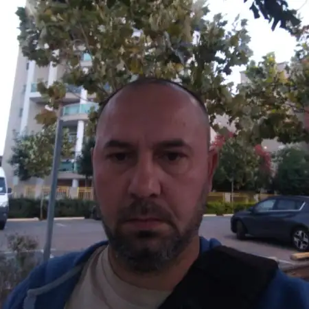Valentin, 39Petah Tikva, Israel