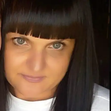 Larisa, 47Ashdod, Israel