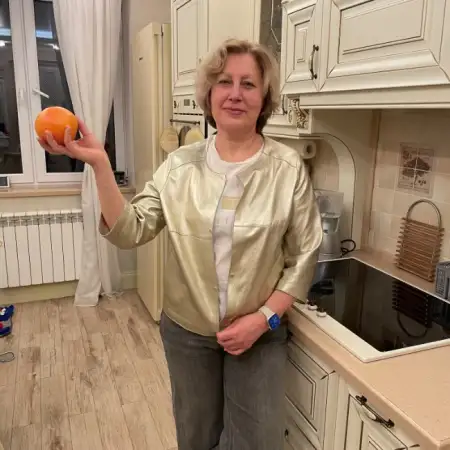 Elena, 62Moscow, Russia 