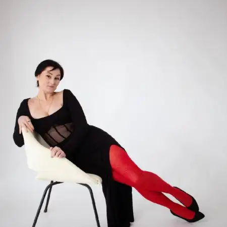 Alesya, 43Dnepropetrovsk, Ukraine 