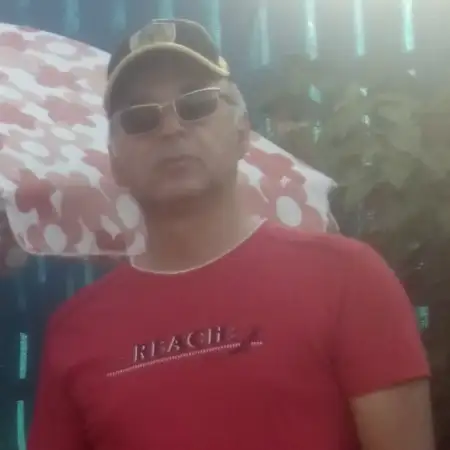 David, 66Netanya, Israel 