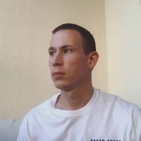 Aleksandr, 34Saint Petersburg, Russia 