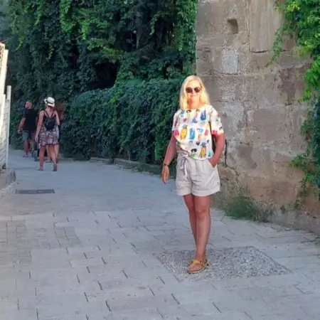 Aleksandra, 46Bat Yam, Israel 