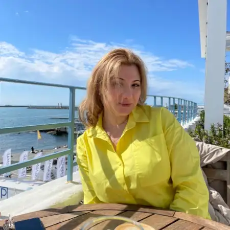 Elvira, 43Moscow, Russia 