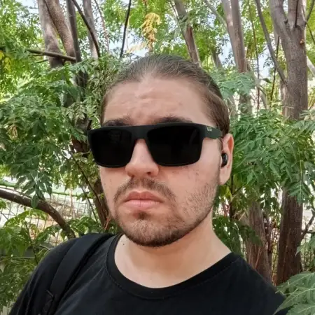 Denni, 24Bat Yam, Israel 