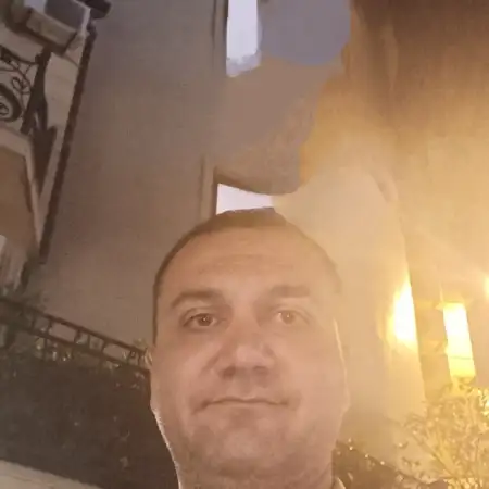Han, 42Petah Tikva, Israel