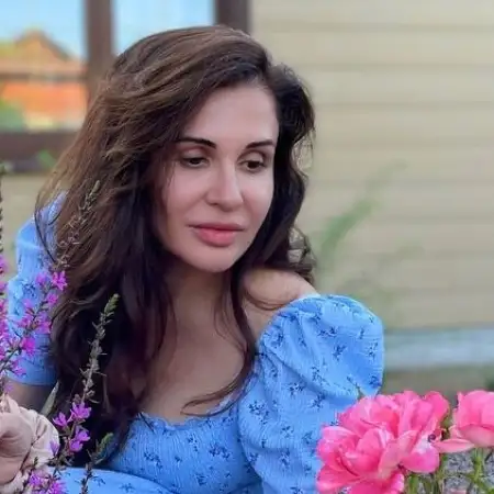 Lolita, 50Haifa, Israel