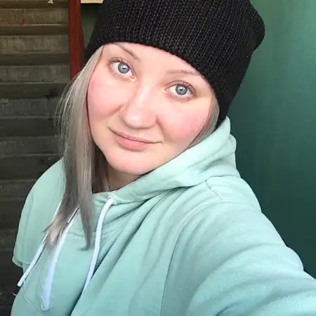 Alina, 38Saint Petersburg, Russia 
