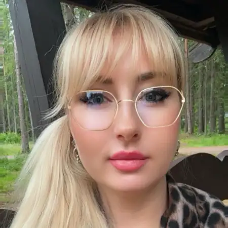 Viktoriya, 42Saint Petersburg, Russia