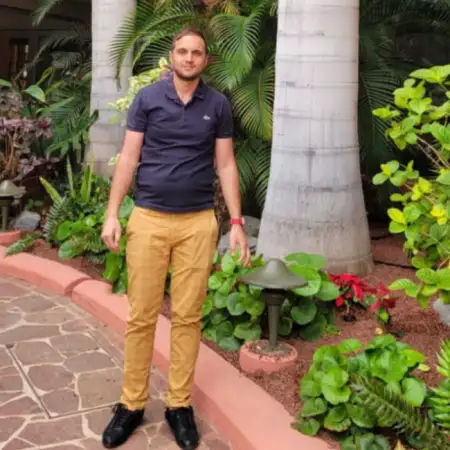 Georgy, 38Brossard, Canada