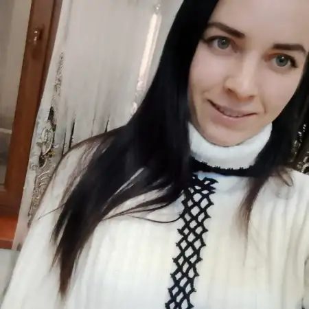 Shirin, 22Tajikistan