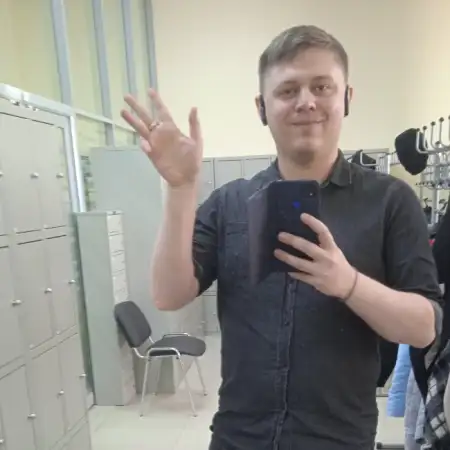 Dmitriy, 36Saint Petersburg, Russia 