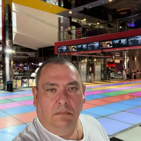 dmitry, 50Rishon LeZion, Israel 