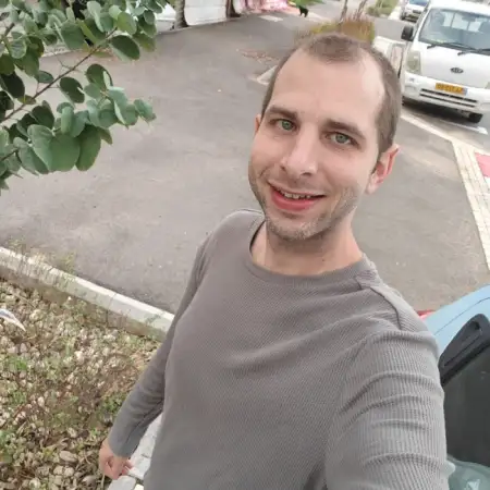 Yaacov, 32Pardes Hana, Israel 