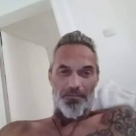 garry, 55Haifa, Israel 