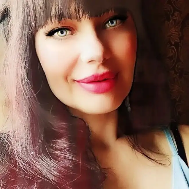 Olga, 52, Ukraine - MazelMe