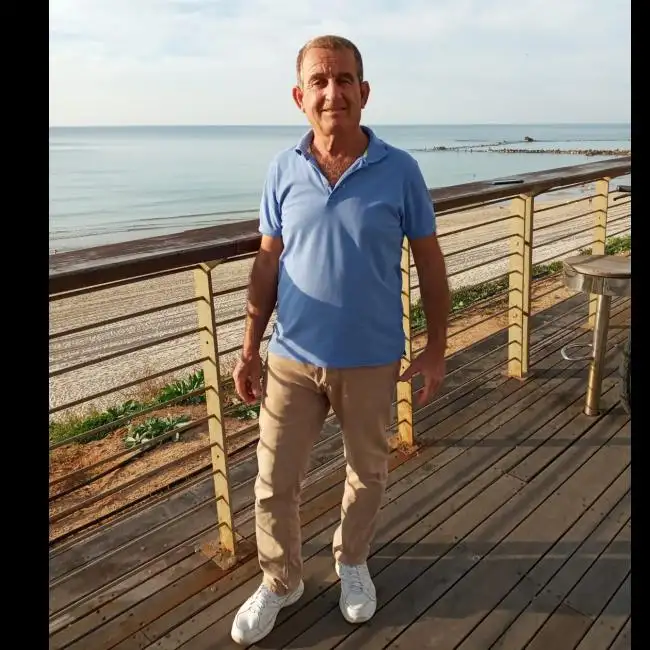 מוטי, 70, Bat Yam, Israel - MazelMe