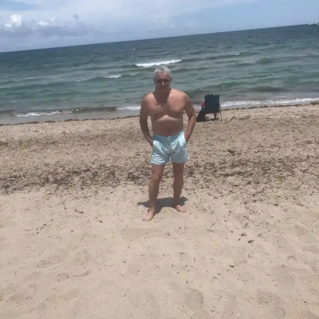 Isaak, 77