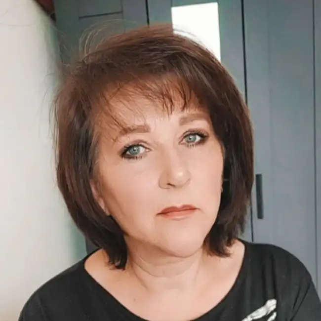 Irina, 58, Saint Petersburg, Russia - MazelMe