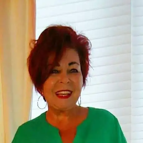 Irina, 72
