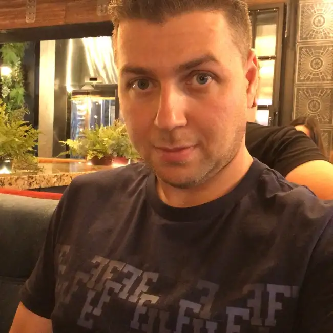 Yakov, 41, Saint Petersburg, Russia - MazelMe