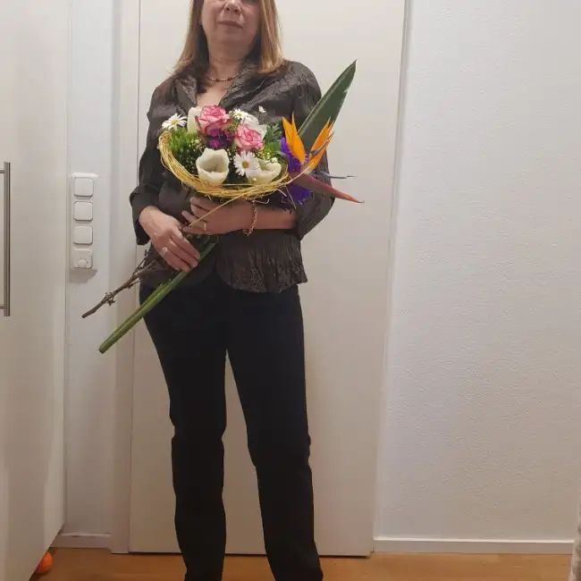 Galina, 62Frankfurt am Main, Germany 