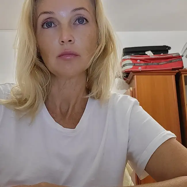 Irina, 52Samara, Russia 