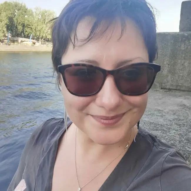 Elena, 45, France - MazelMe