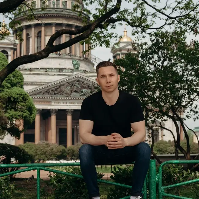 Aleksandr, 41Saint Petersburg, Russia