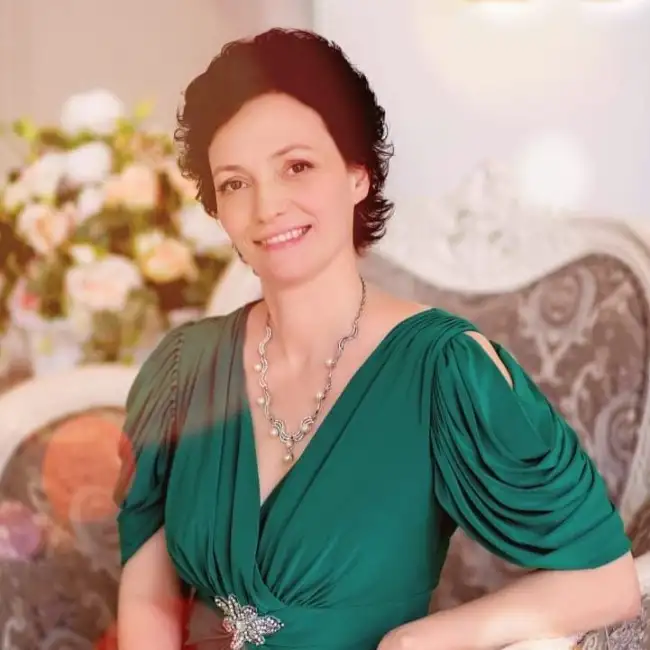 Tatyana, 48Saint Petersburg, Russia