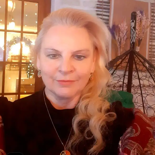 Svetlana, 59Saint Petersburg, Russia