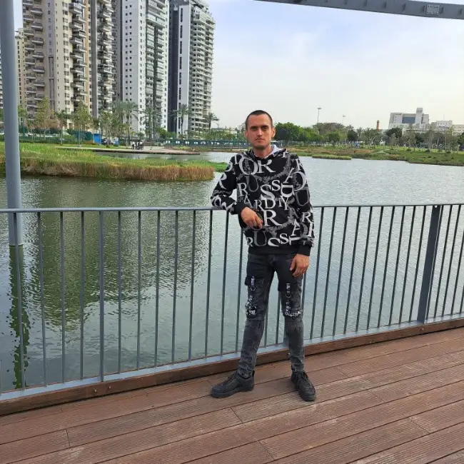 Dima, 35, Petah Tikva, Israel - MazelMe
