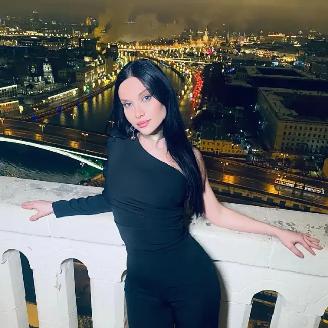 Caroline, 34Moscow, Russia