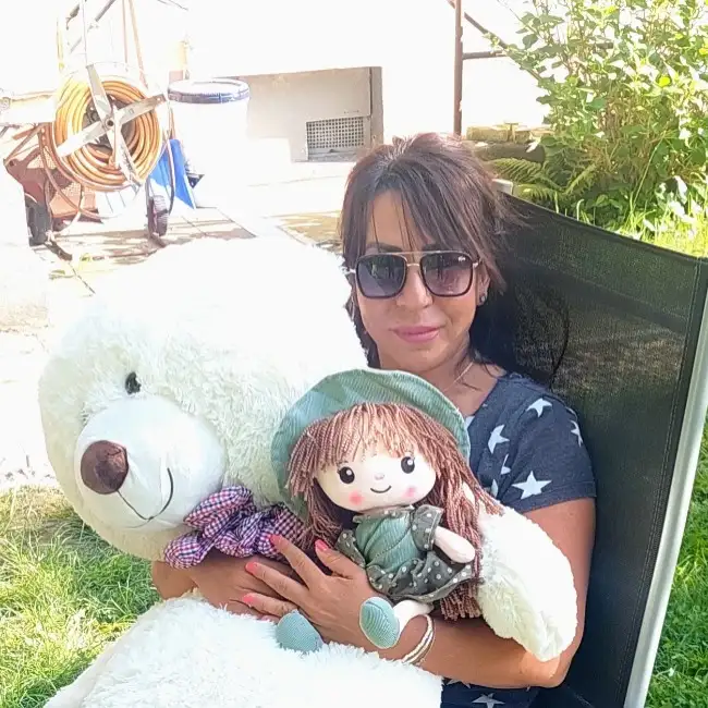 Elena, 49, Germany - MazelMe