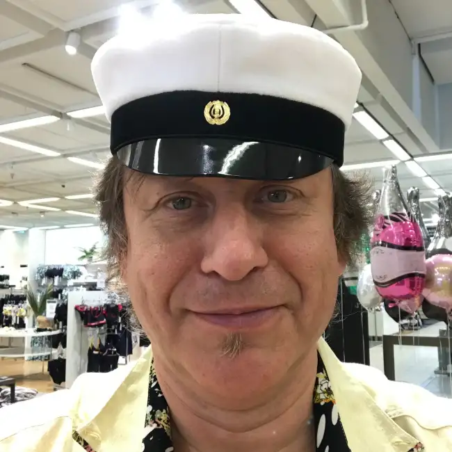 Victor, 60, Turku, Finland - MazelMe