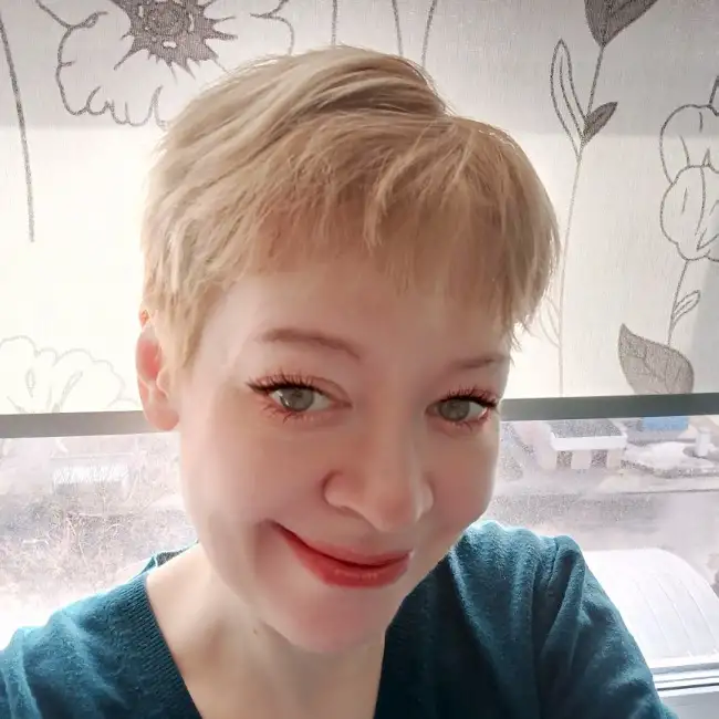Julia, 47, Moscow, Russia - MazelMe