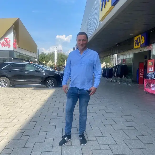 לאוניד, 44, Israel - MazelMe