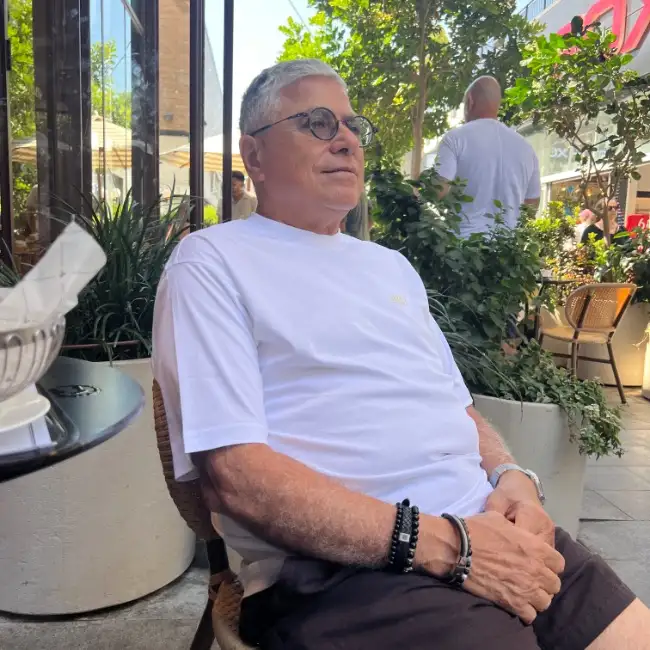 משה, 66, France - MazelMe