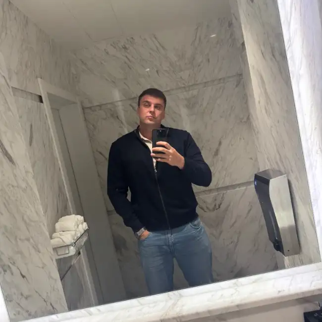 Mark, 30, Russia - MazelMe